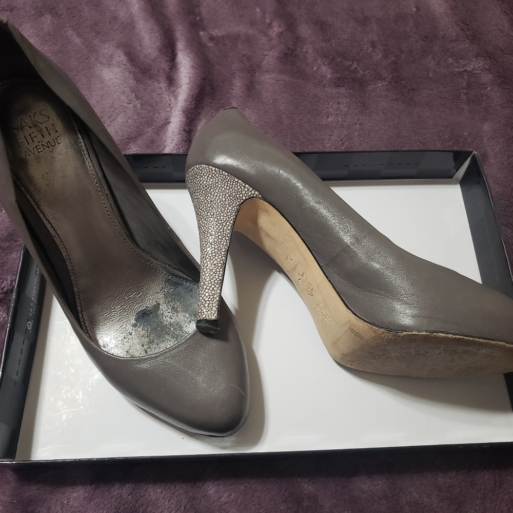 Shoes - Picture 2 of 2